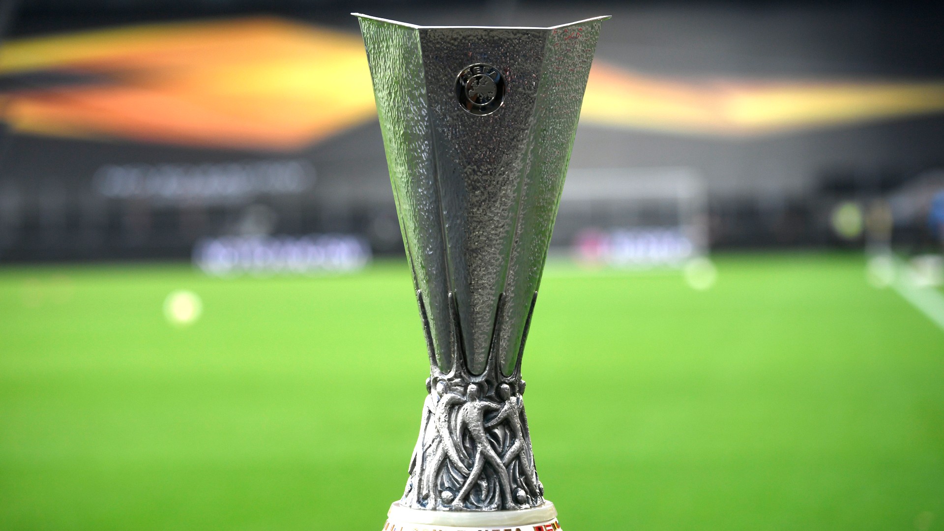 ONLY GERMANY Europa League Trophäe