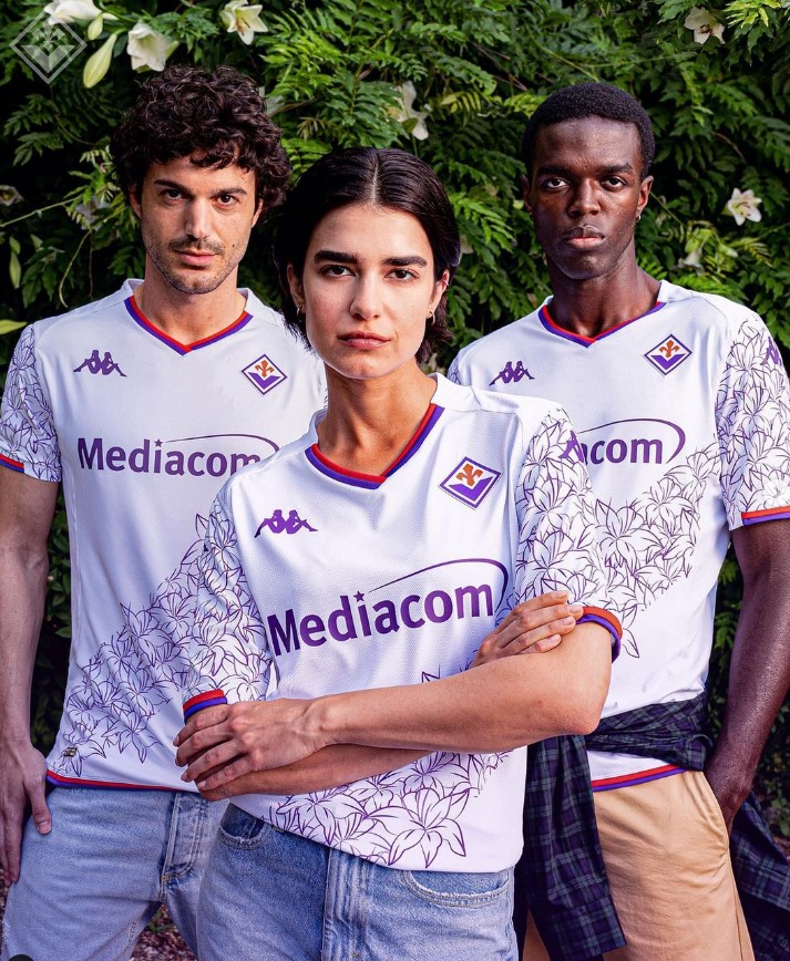 Seconda maglia Fiorentina 2023-2024, DAZN News Italia
