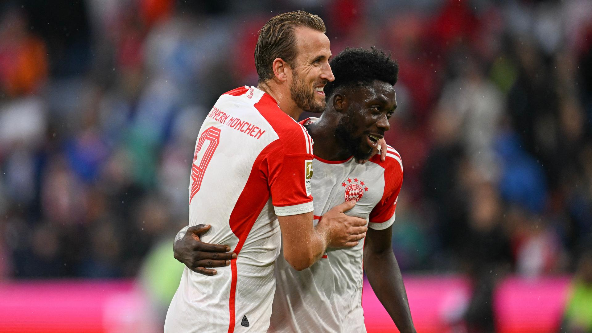 Alphonso Davies Harry Kane 2023 FC Bayern