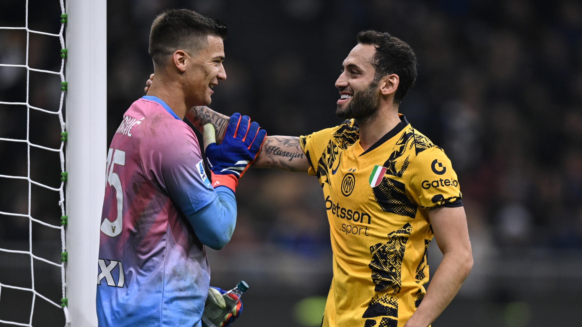 2024-11-03-venezia-filip-stankovic-inter-calhanoglu