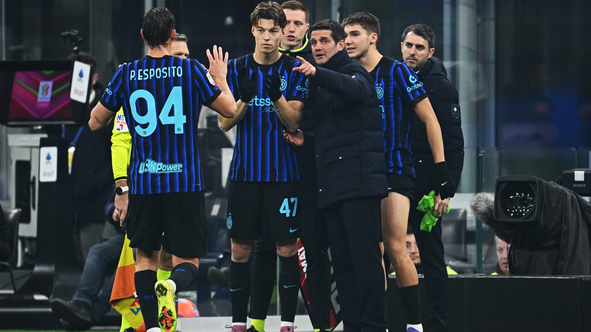 2025-12-06-inter-christian-chivu-pio-esposito