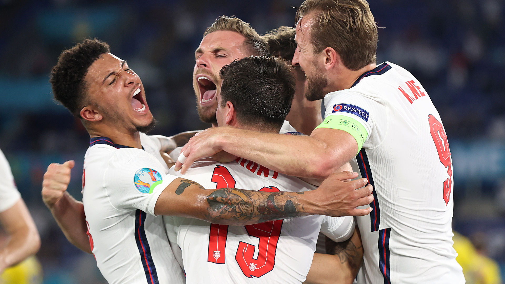 ONLY GER England Nationalmannschaft UEFA EURO 2020 Viertelfinale Jadon Sancho Mason Mount Harry Kane Jordan Henderson Jubel 03072021