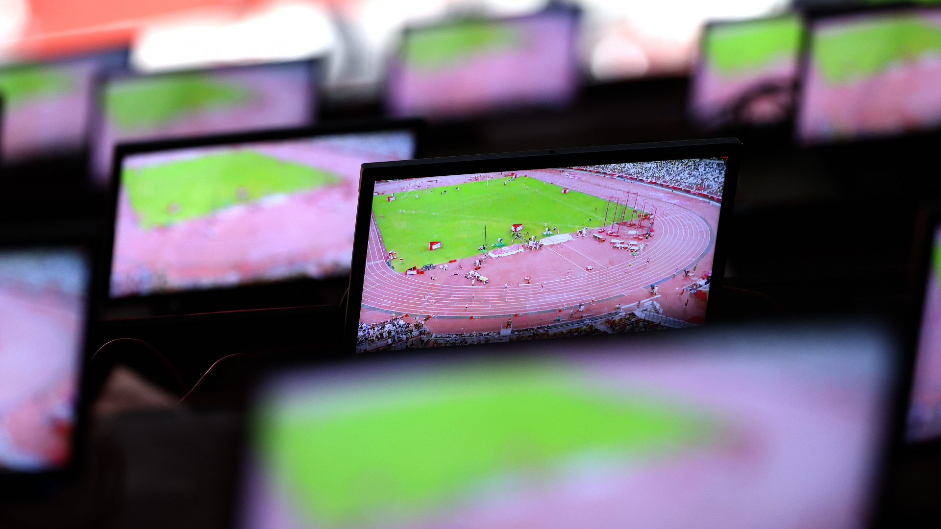 Come vedere DAZN su una TV non smart