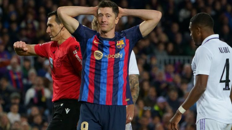 Robert Lewandowski, Real Madrid, FC Barcelona, El Clásico