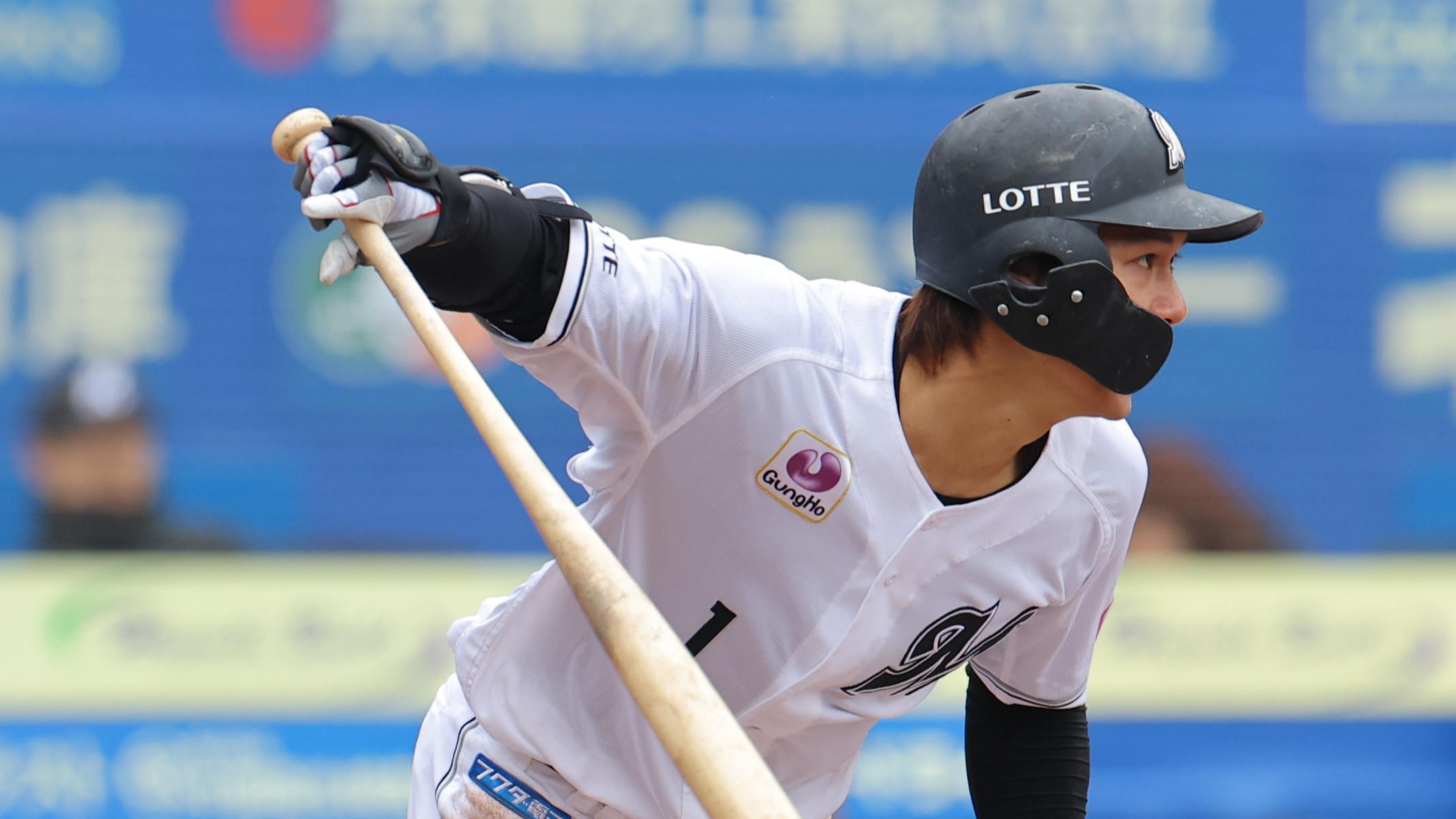 2026-03-13-npb-Marines-Fujiwara