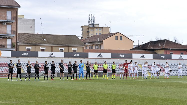 Juventus Next Gen e Renate prima del fischio d'inizio