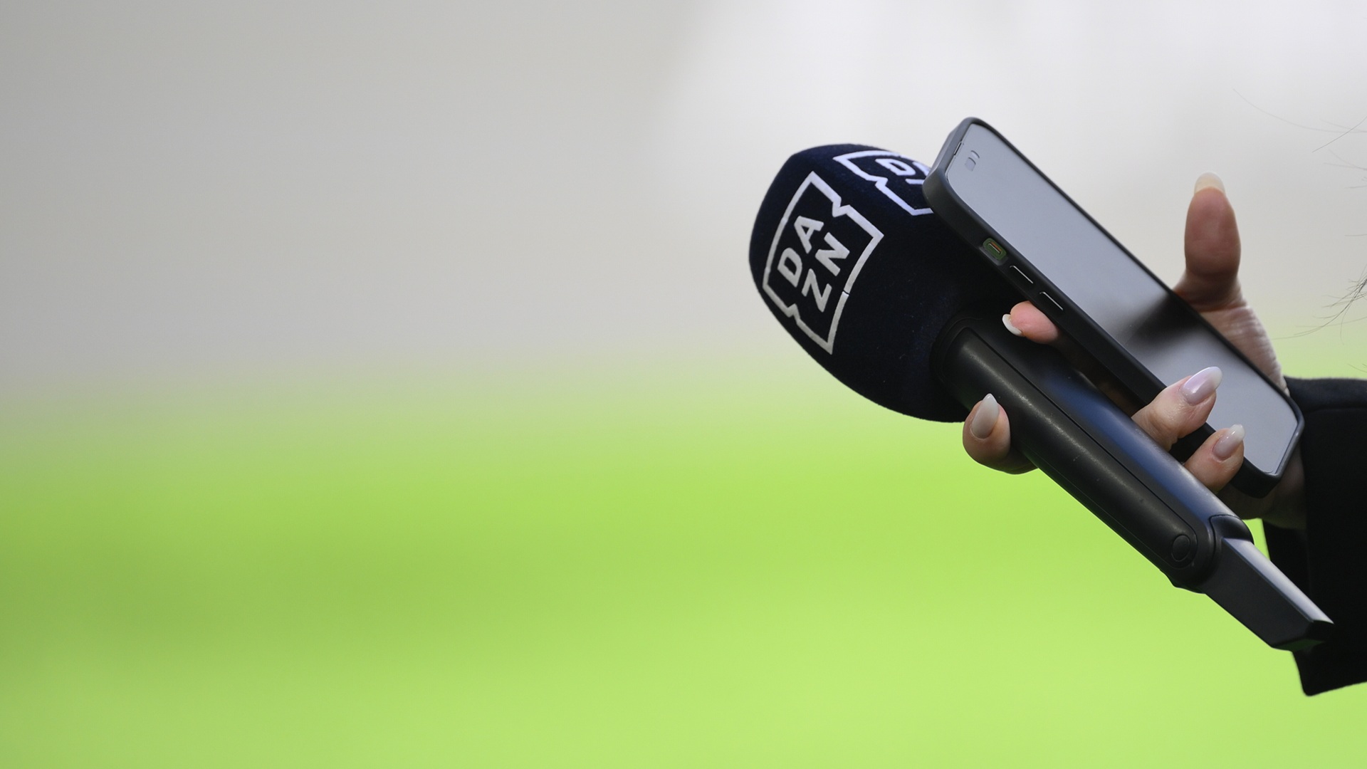 Quanto costa il pacchetto DAZN Plus al mese?