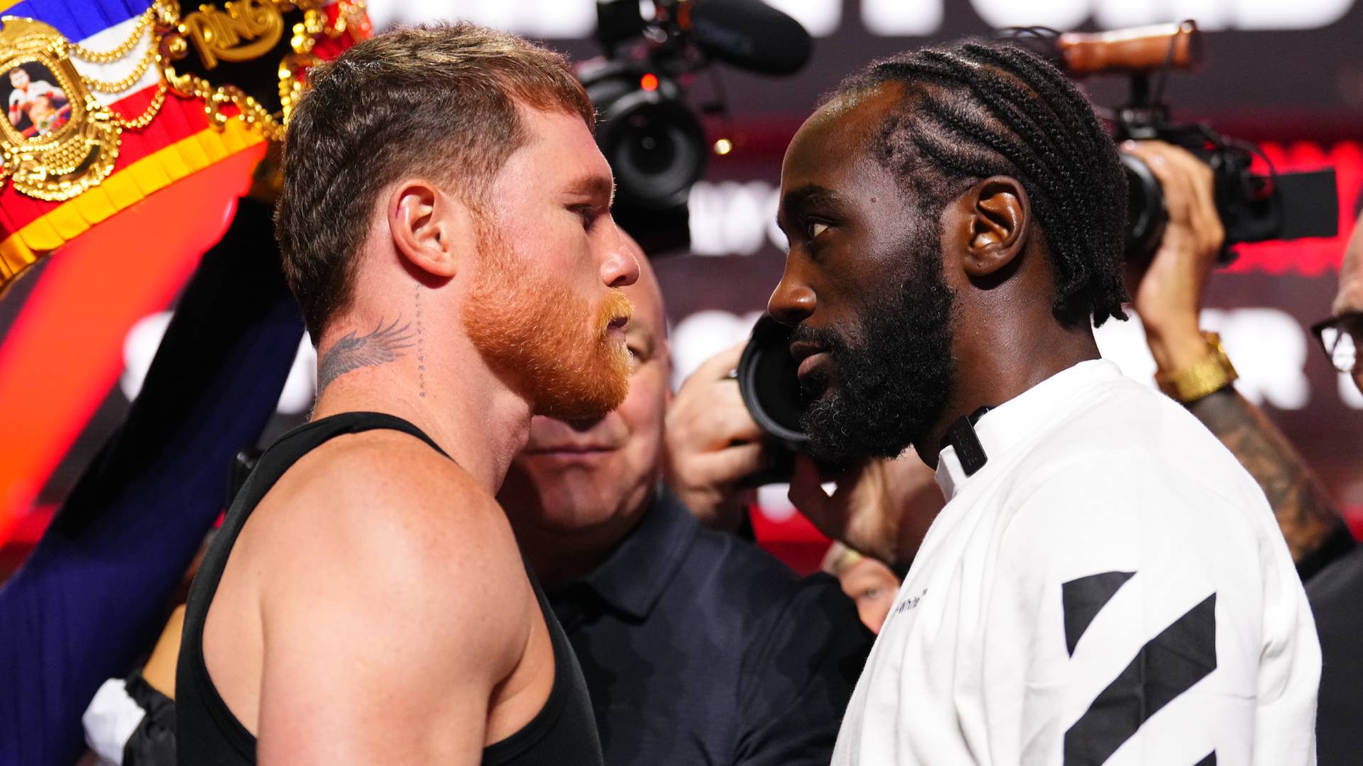 Canelo Alvarez and Terence Crawford face off