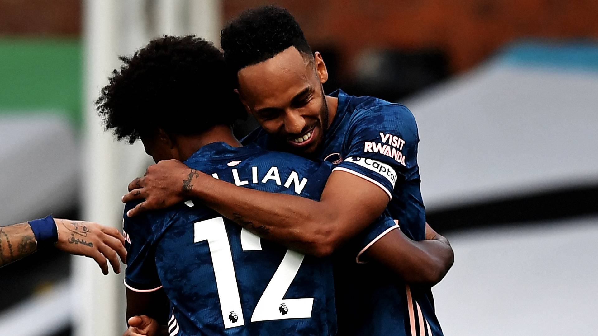 2020-09-12-arsenal-auba-willian