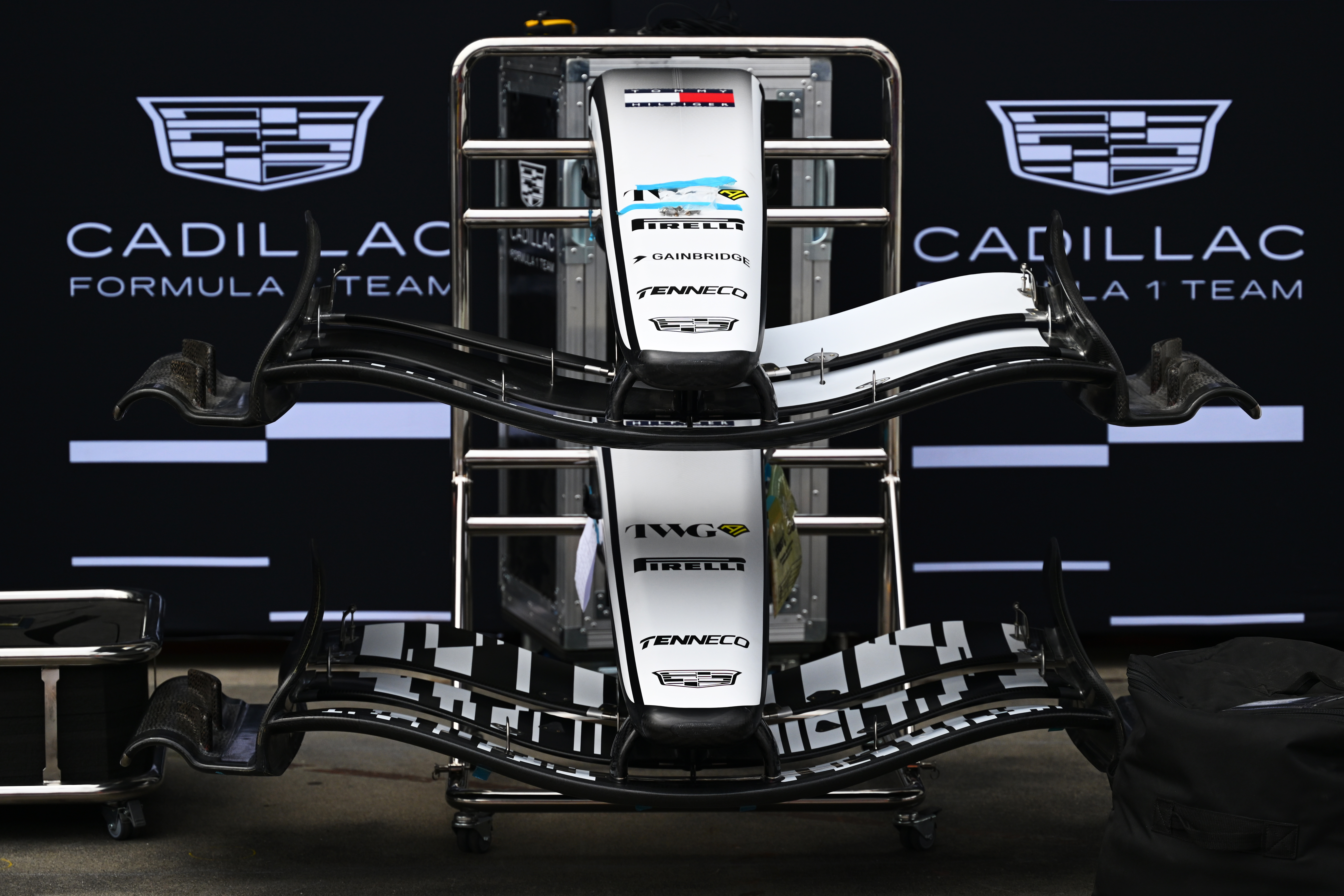 f1