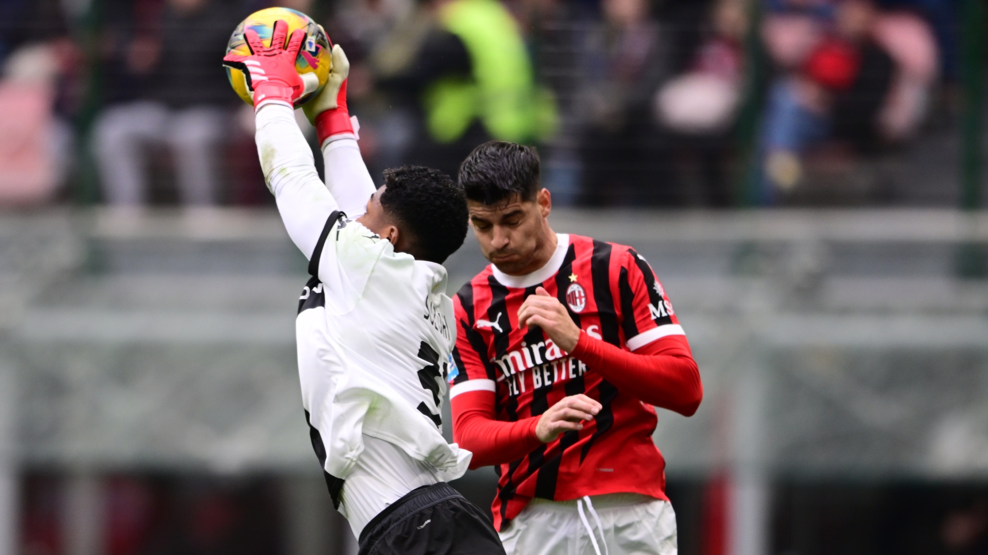 2025-01-26-parma-zion-suzuki-milan-alvaro-morata