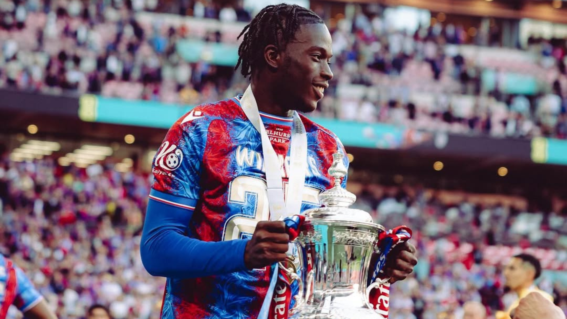 Romain Esse, Crystal Palace