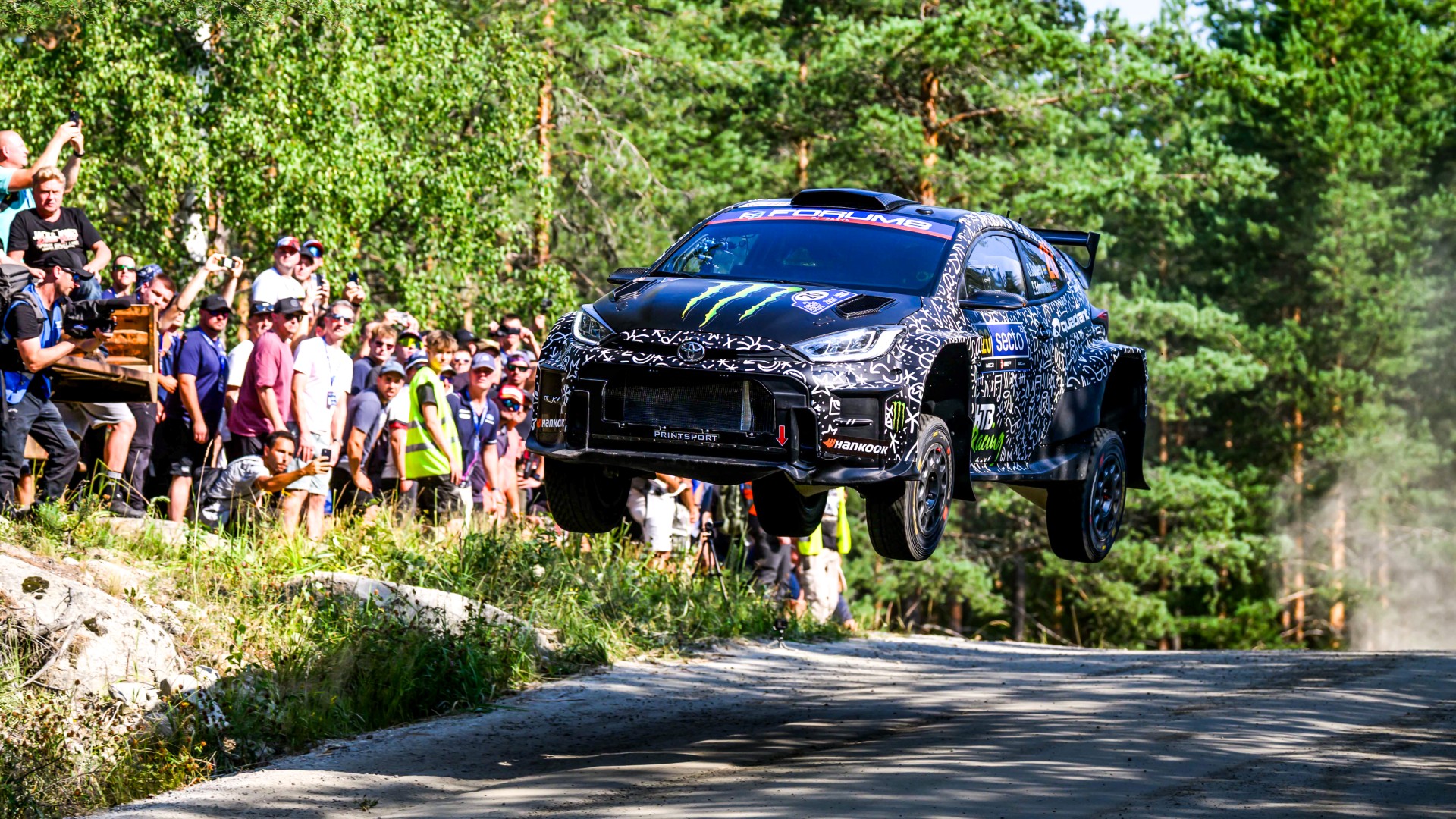 Oliver Solberg and NASCAR star Kurt Busch