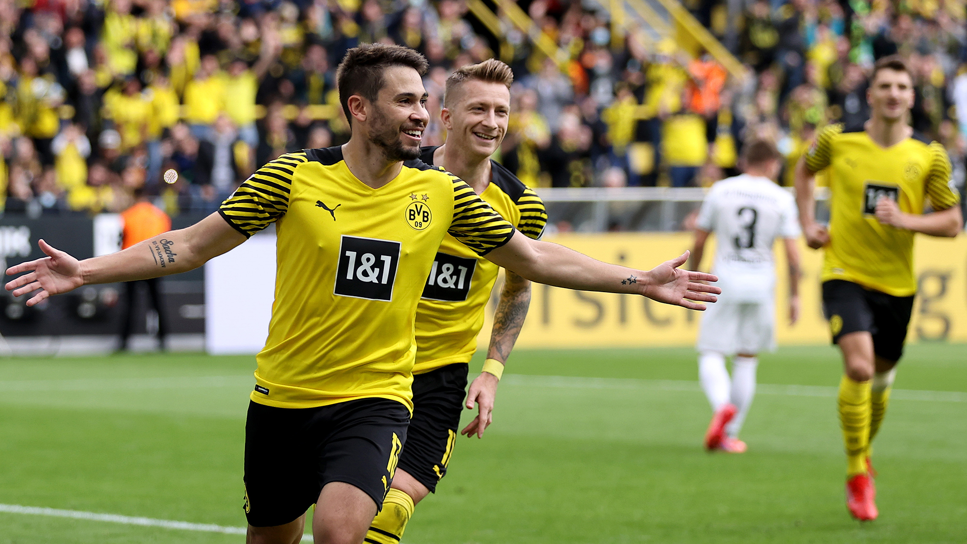 Borussia Dortmund Raphael Guerreiro BVB 06102021