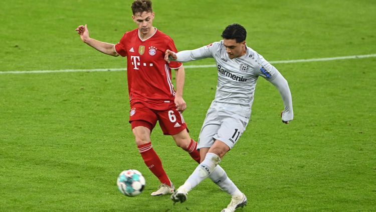 Joshua Kimmich Nadiem Amiri FC Bayern Leverkusen 200421