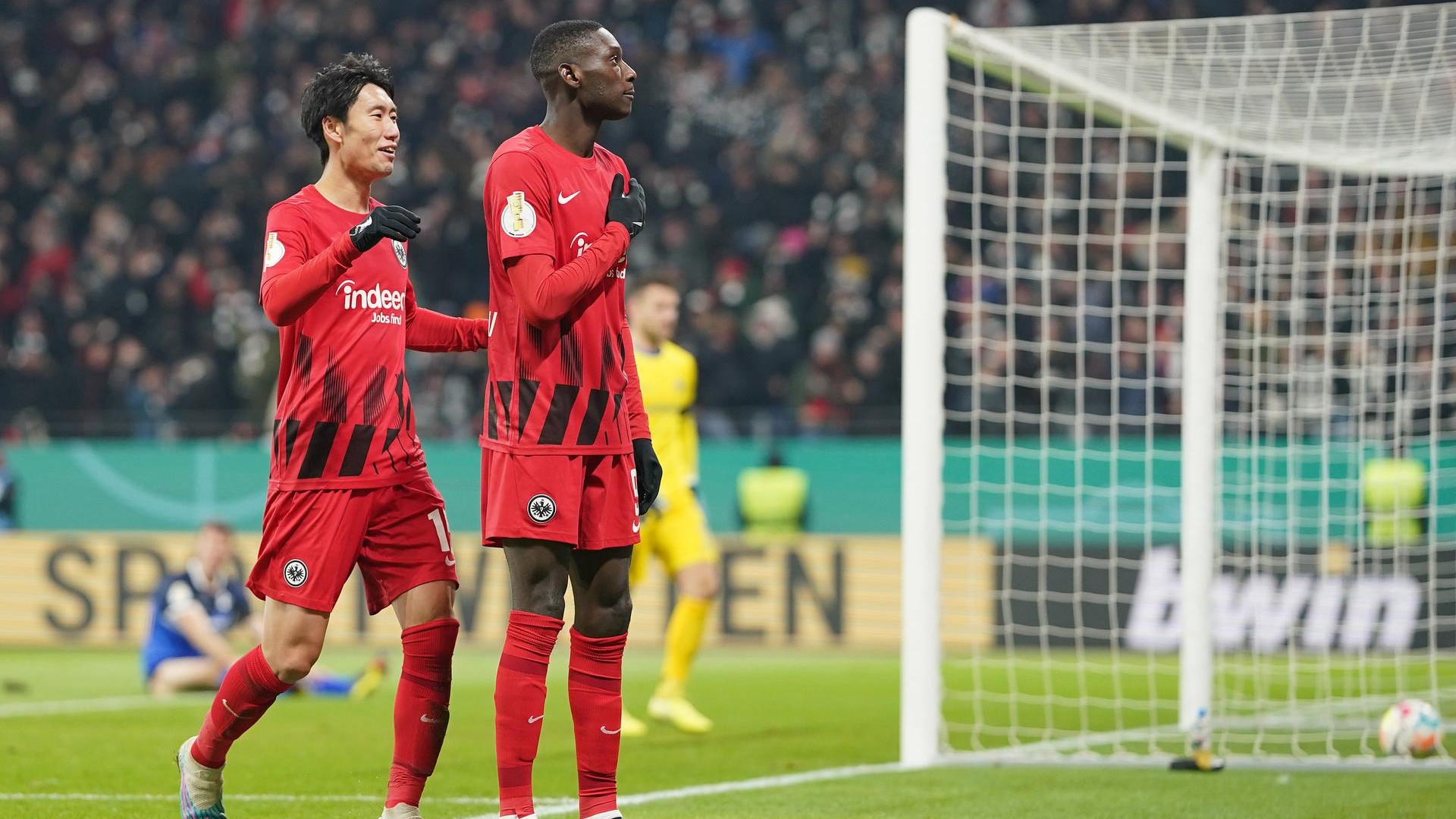 Eintracht Frankfurt Kolo Muani Kamada DFB Pokal 07022023