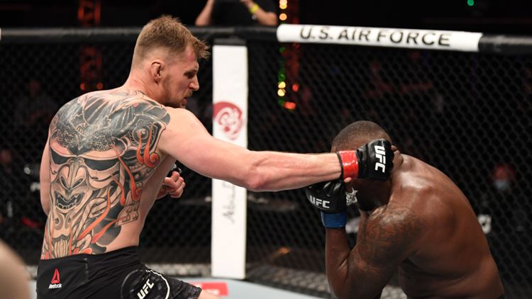 Alexander Volkov_UFC 254_24102020_Getty Images_Josh Hedges_Zuffa LLC