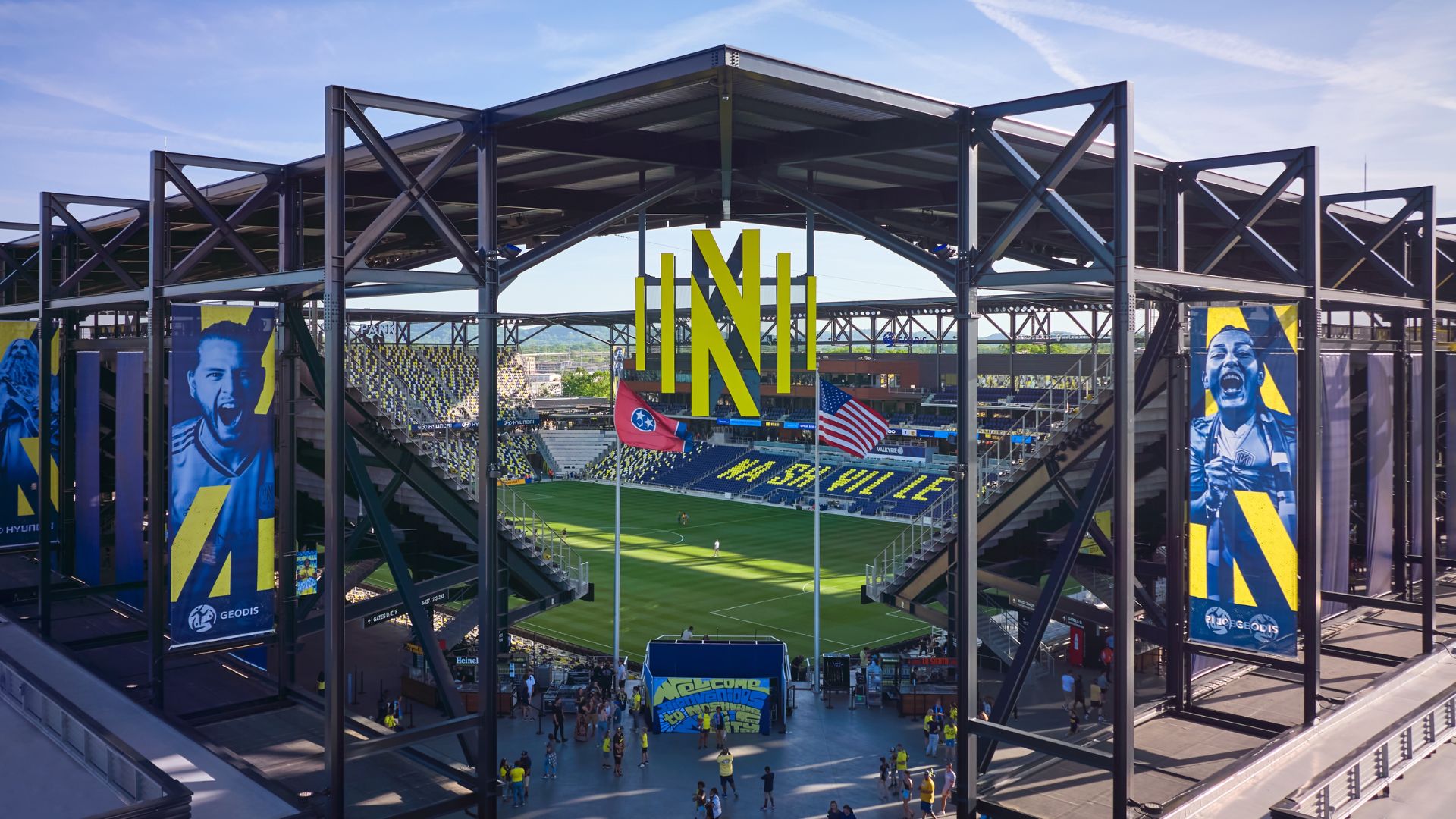 GEODIS Park, en sus aledaños