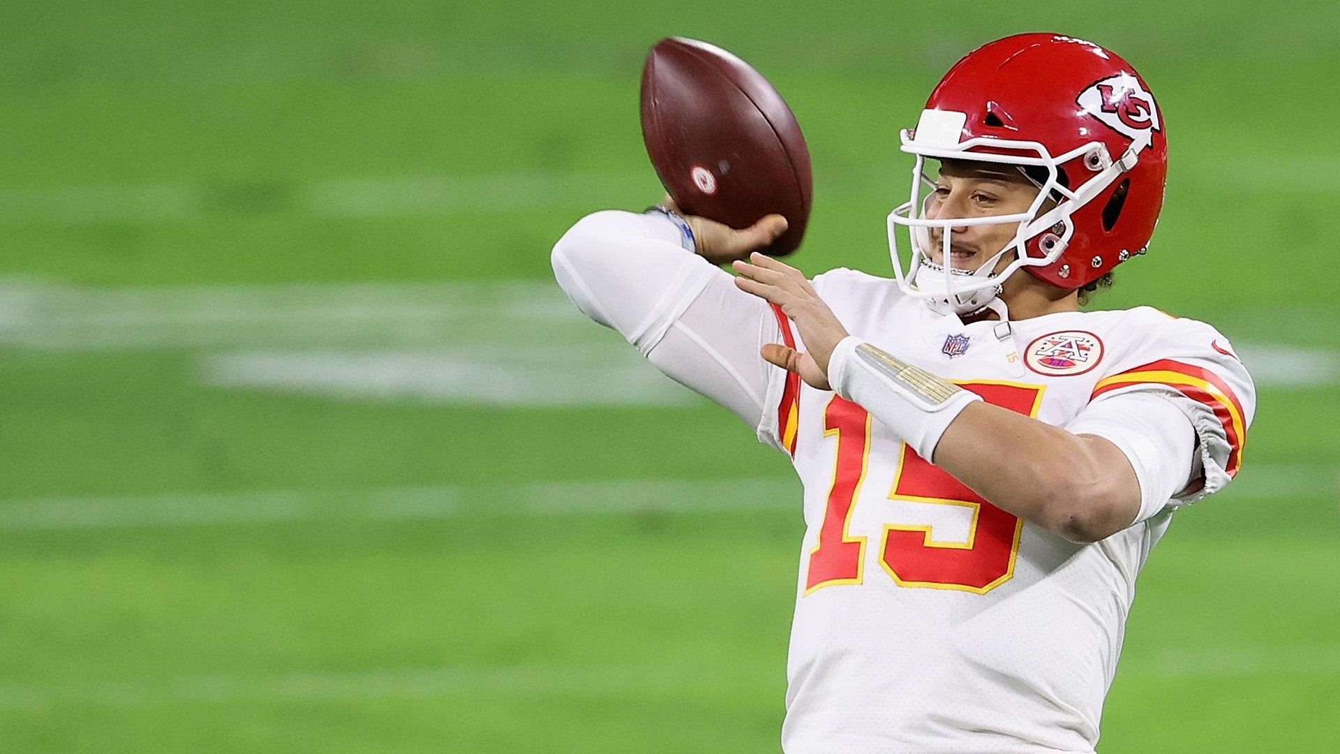 Patrick Mahomes, quarterback, Kansas Chiefs, NFL 2021