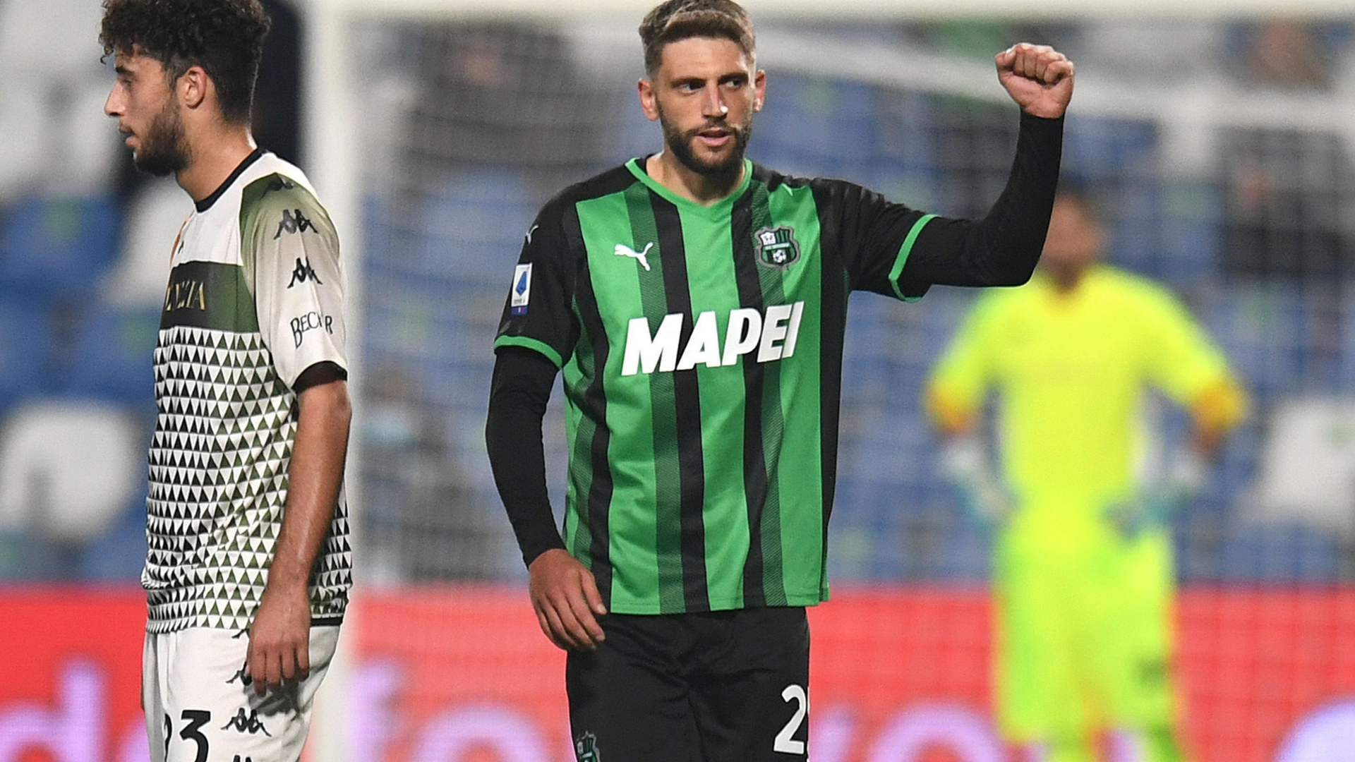 Berardi esulta dopo il gol al Venezia