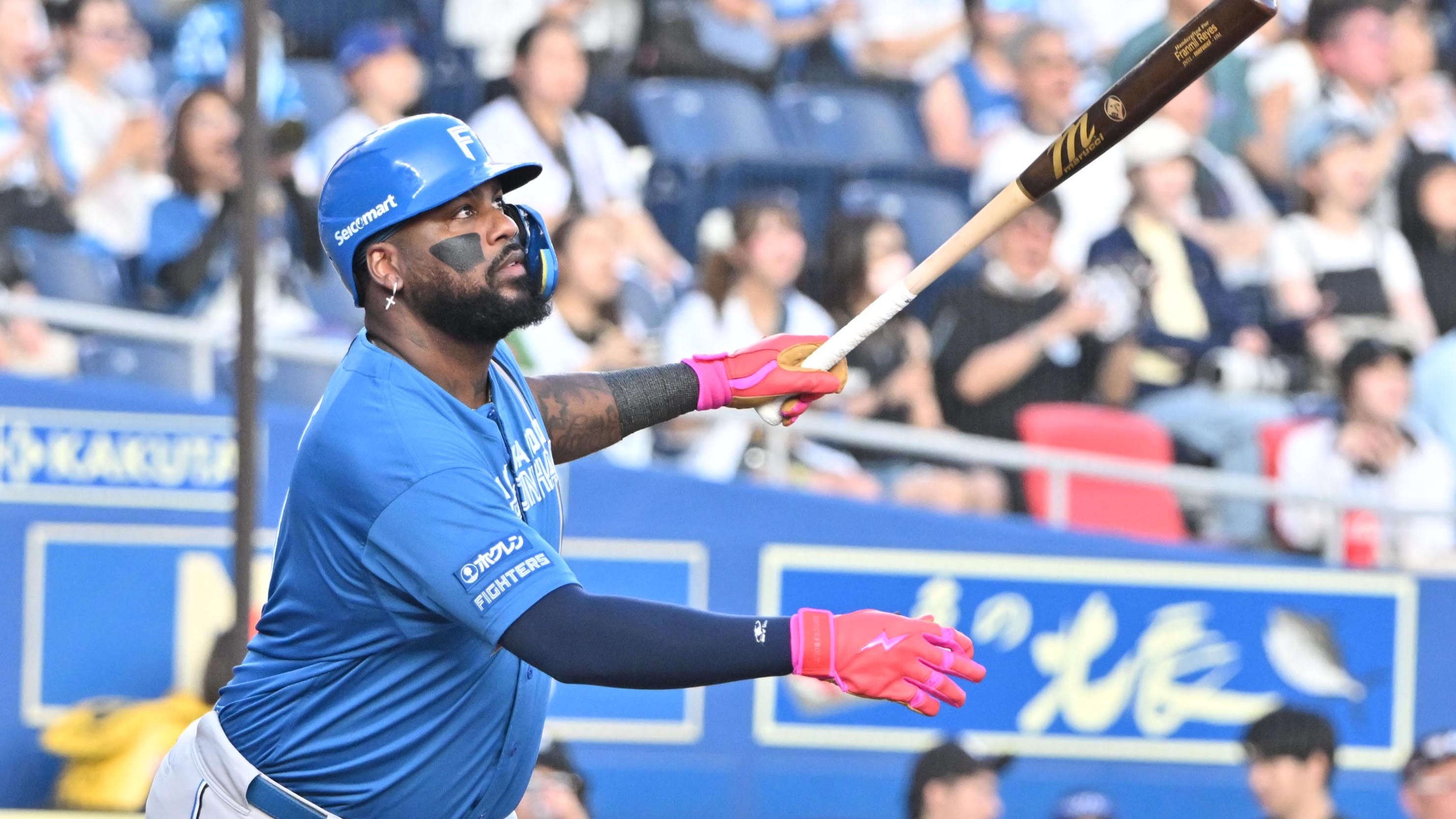 2025-07-09-npb-Fighters-Reyes