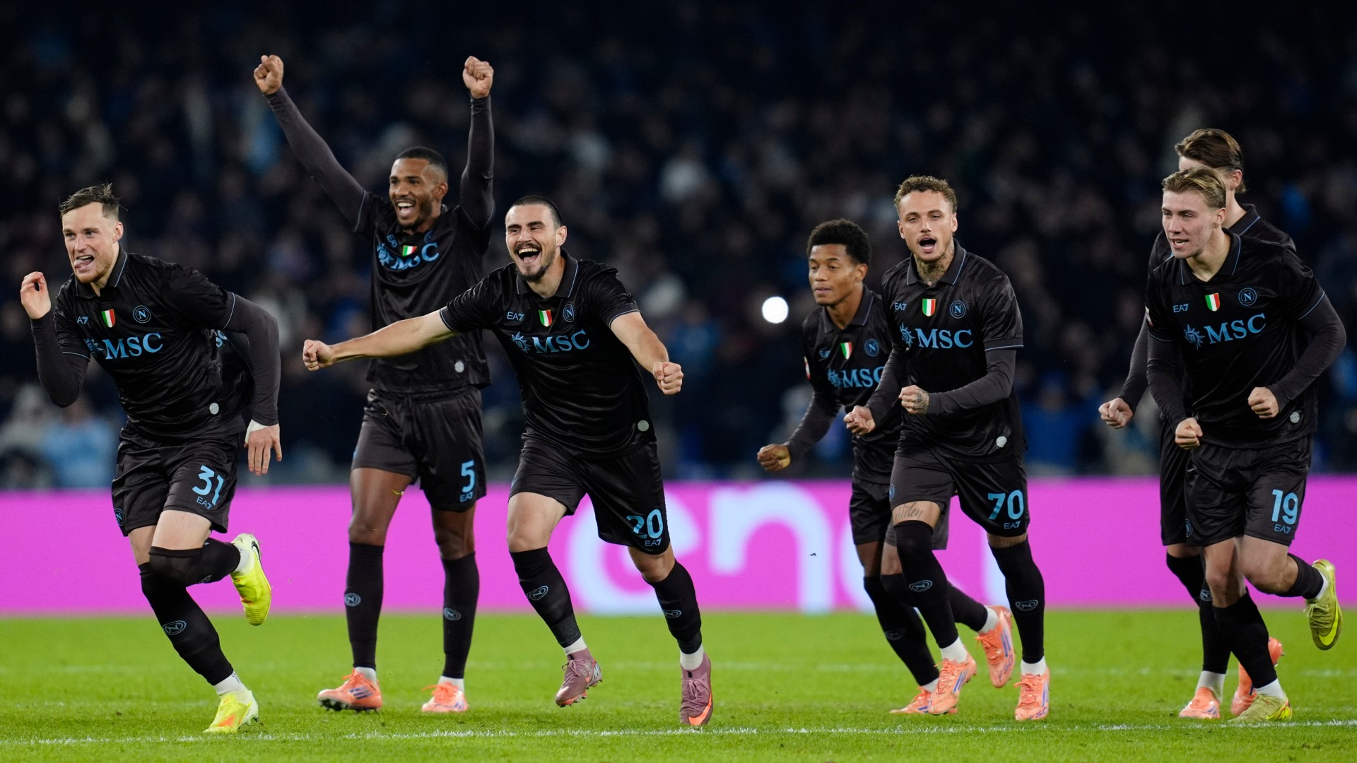 2025-12-03-napoli-Beukema-Juan-Jesus-Elmas-Neres-Lang-Hojlund