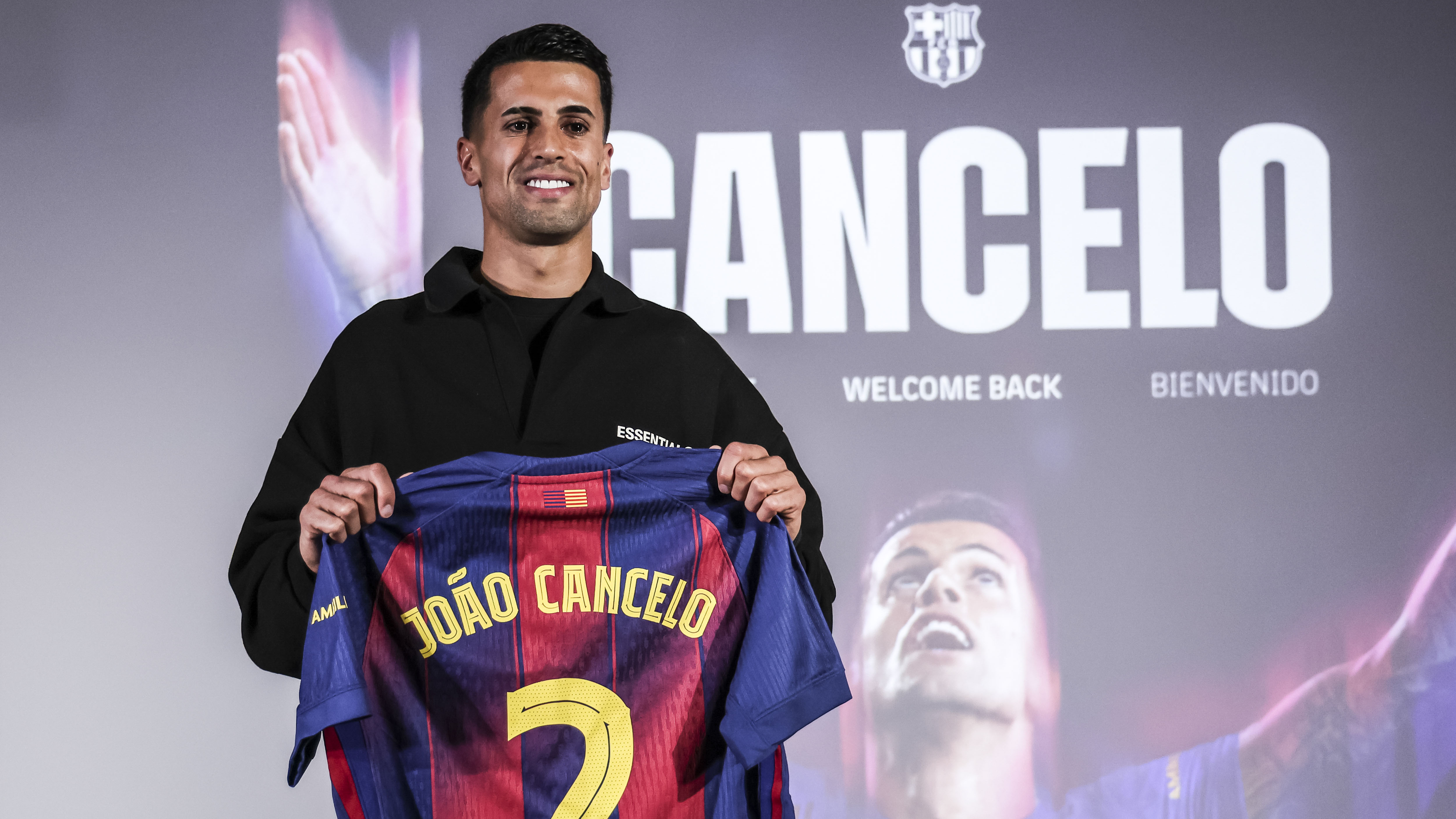 João Cancelo Barcelona