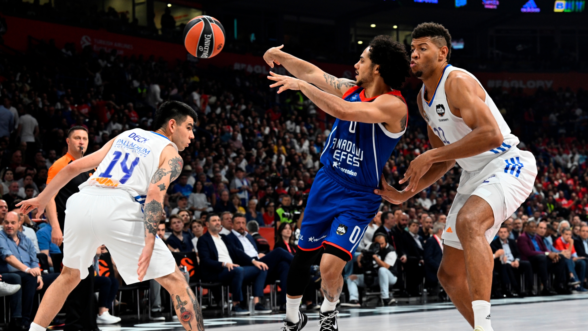 Shane Larkin Edy Tavares Gaby Deck