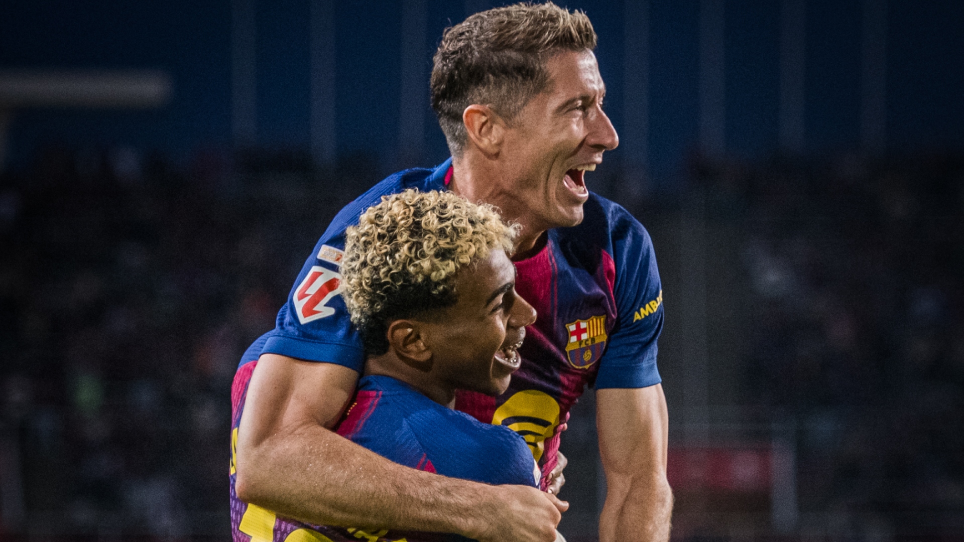 Lewandowski lamine gol