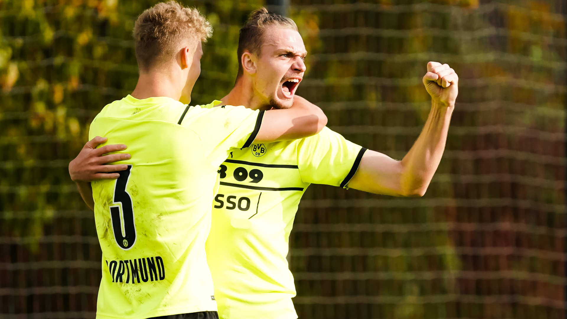 BVB Borussia Dortmund Youth League Tom Rothe Bradley Fink 19102021