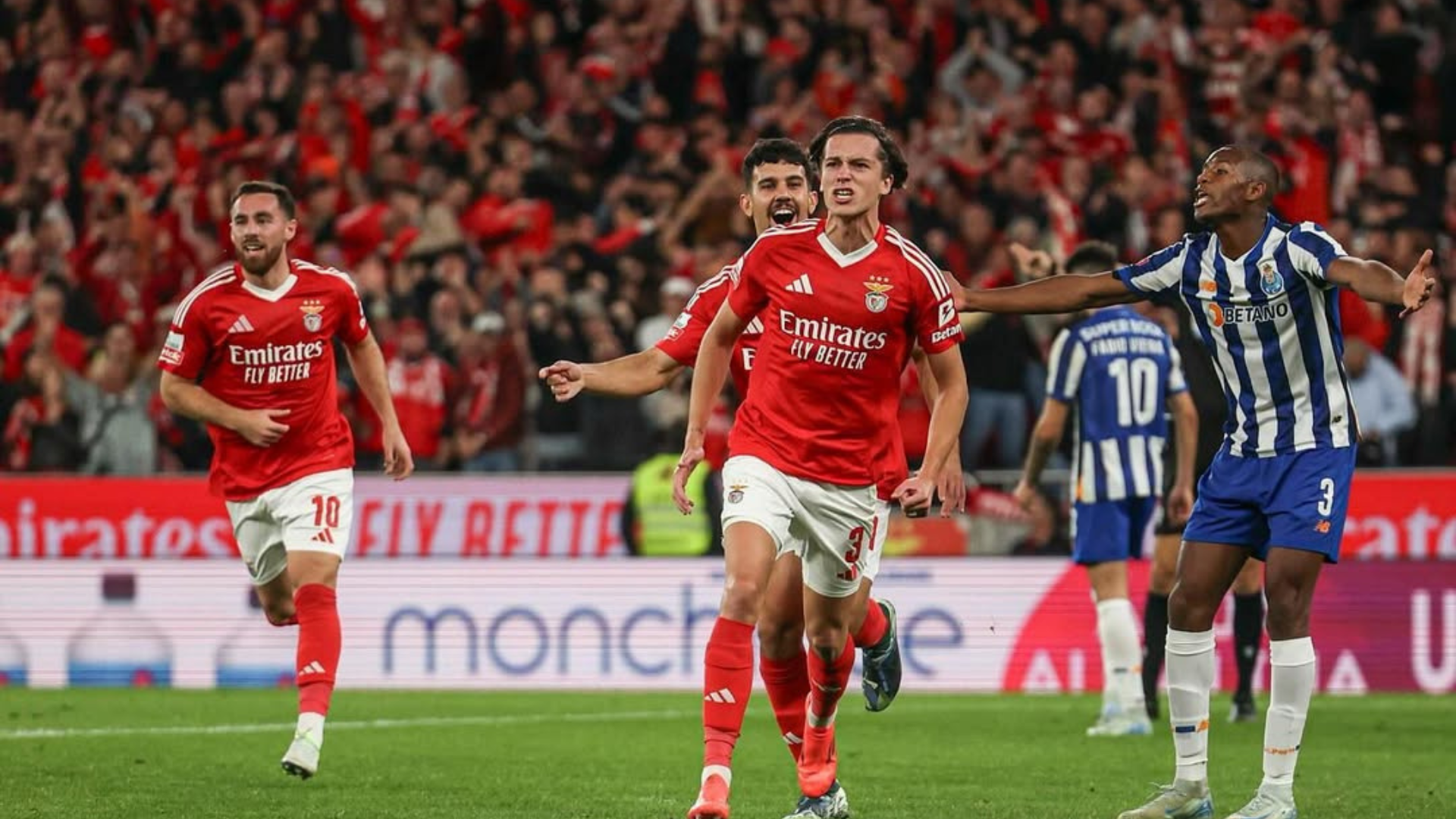 Álvaro Carreras, Benfica