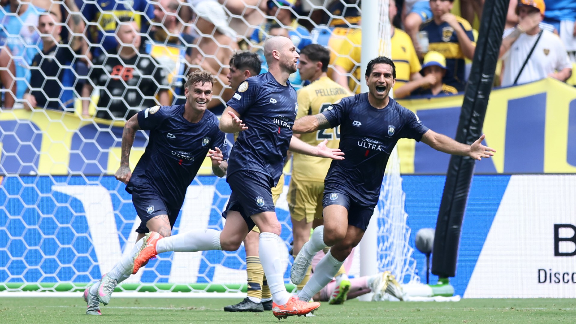 gray-20250624-getty-ftr