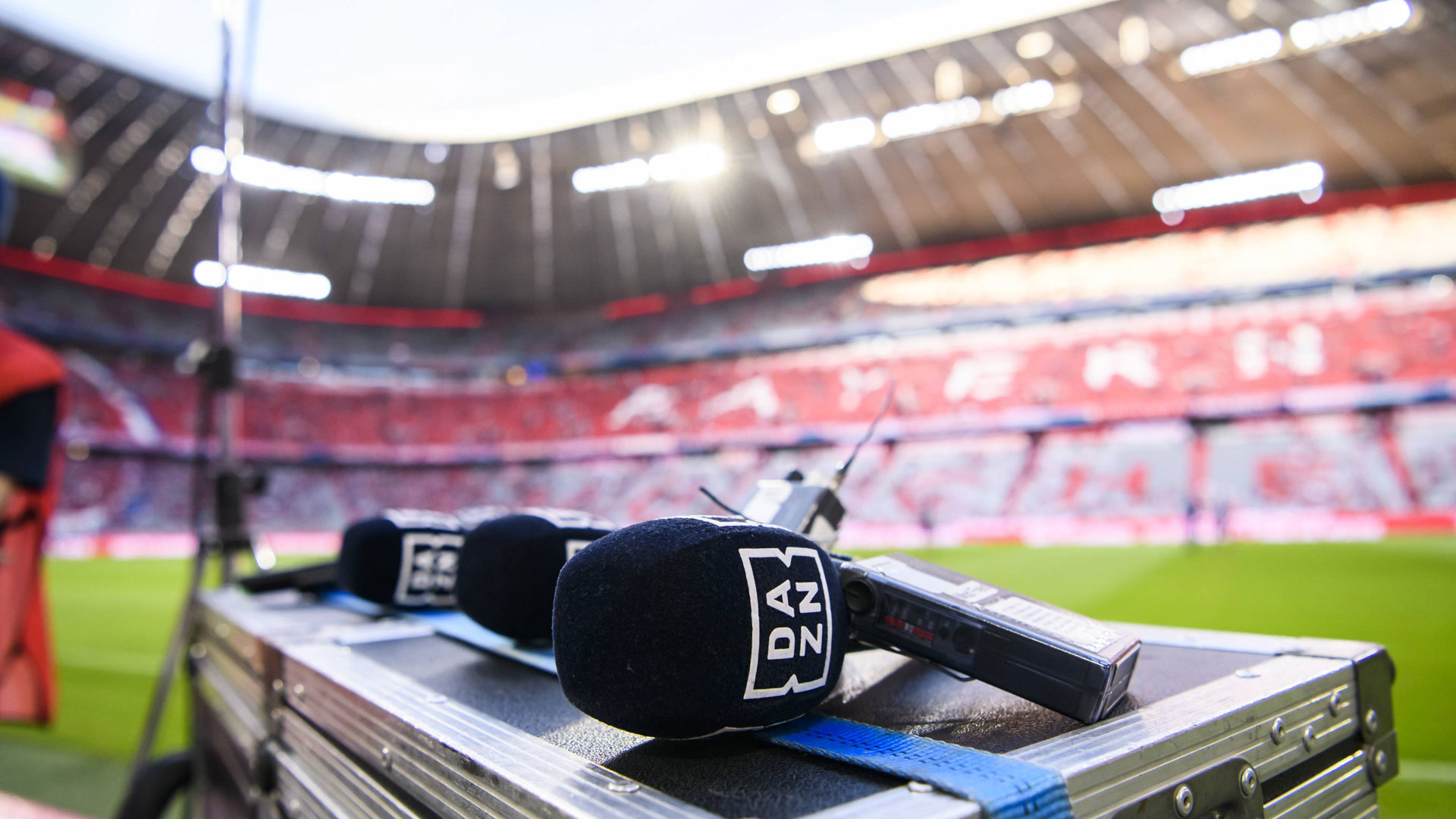 ONLY GERMANY DAZN Bundesliga