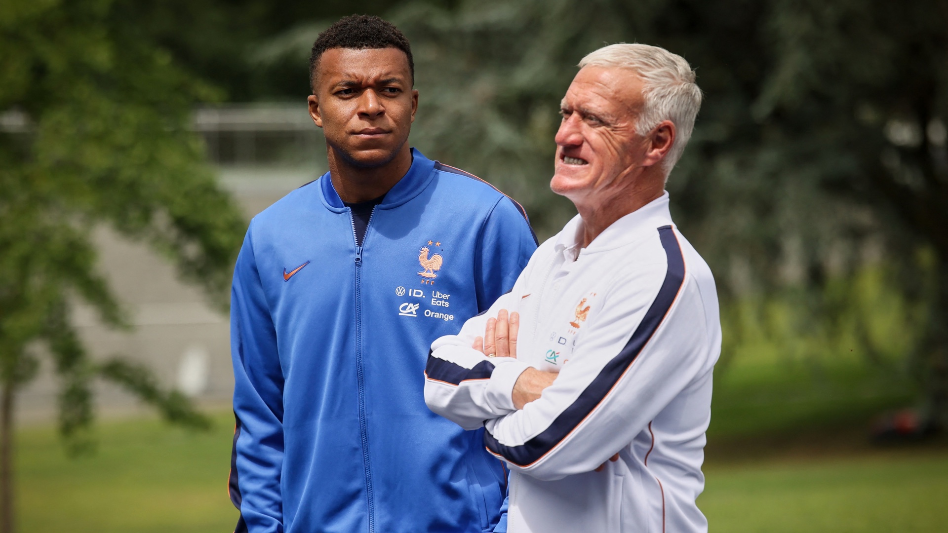 mbappe-Deschamps-france-football-soccer-20260611