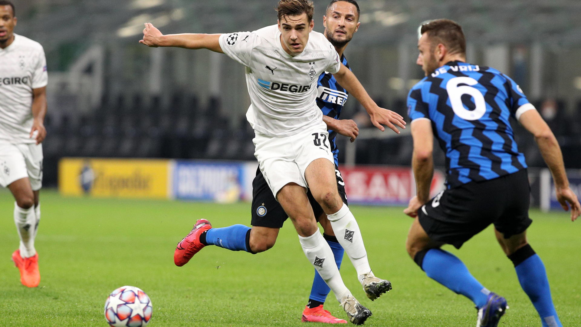 ONLY GERMANY Inter Mailand Borussia Mönchengladbach Champions League Florian Neuhaus 21102020