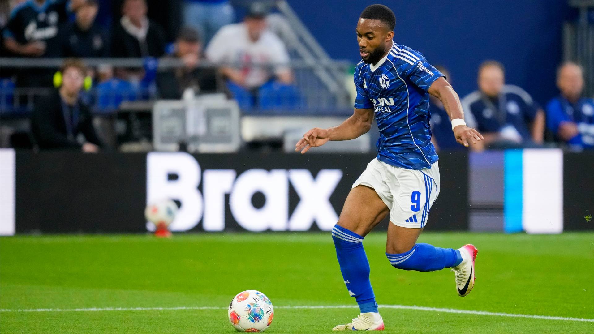 Schalke 04 Moussa Sylla 2. Bundesliga 010825