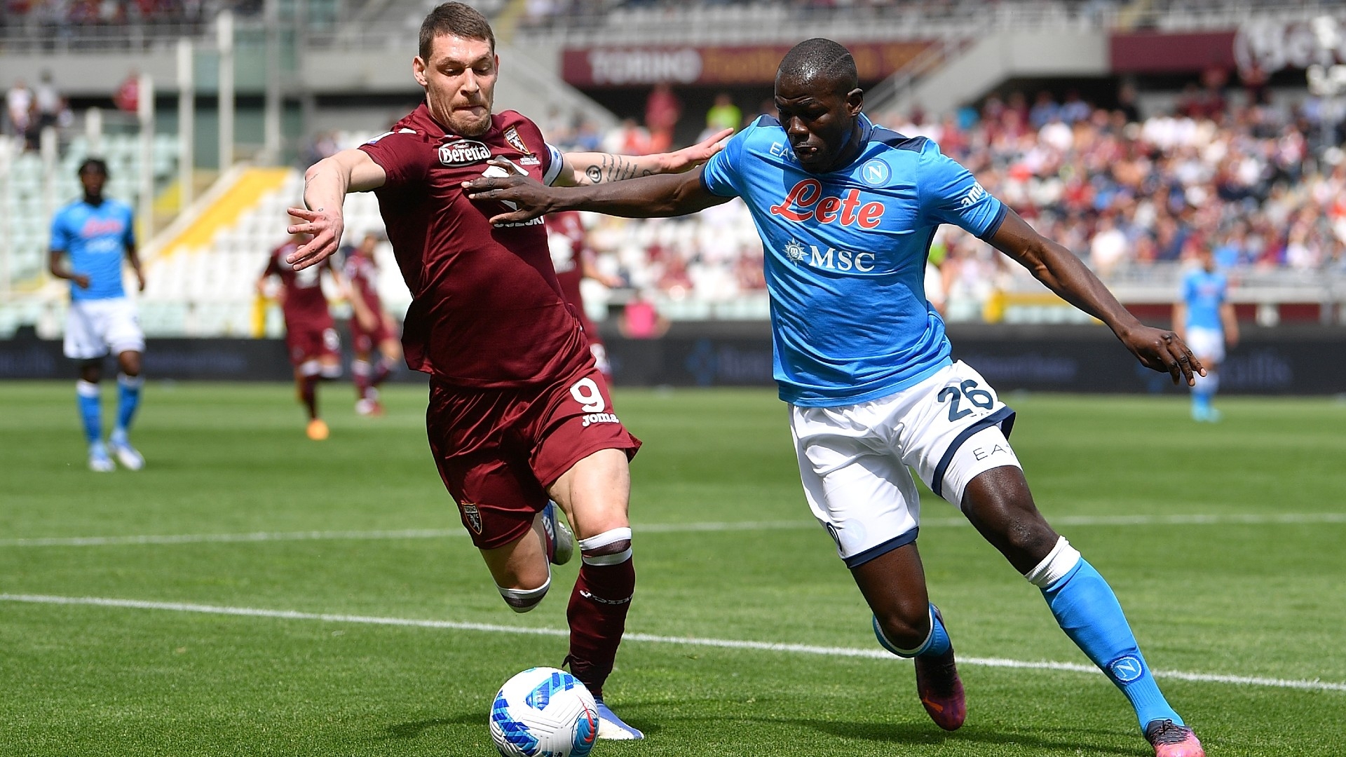Torino-Napoli Belotti contro Koulibaly in Serie A TIM