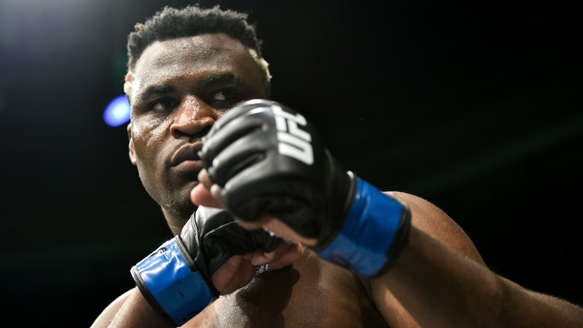 UFC MMA Ngannou LIVE-STREAM
