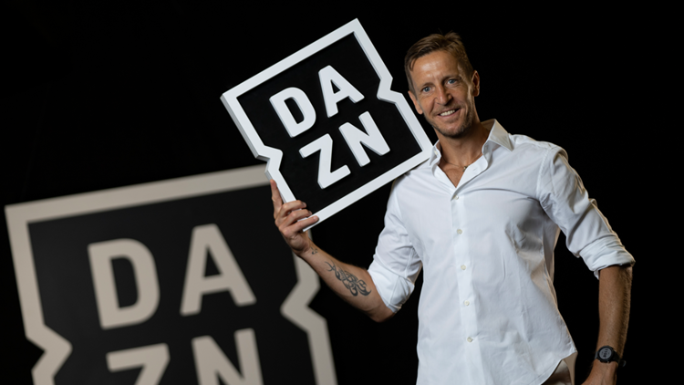 Massimo Ambrosini. la nuova DAZN Squad per la Serie A TIM 2021-22