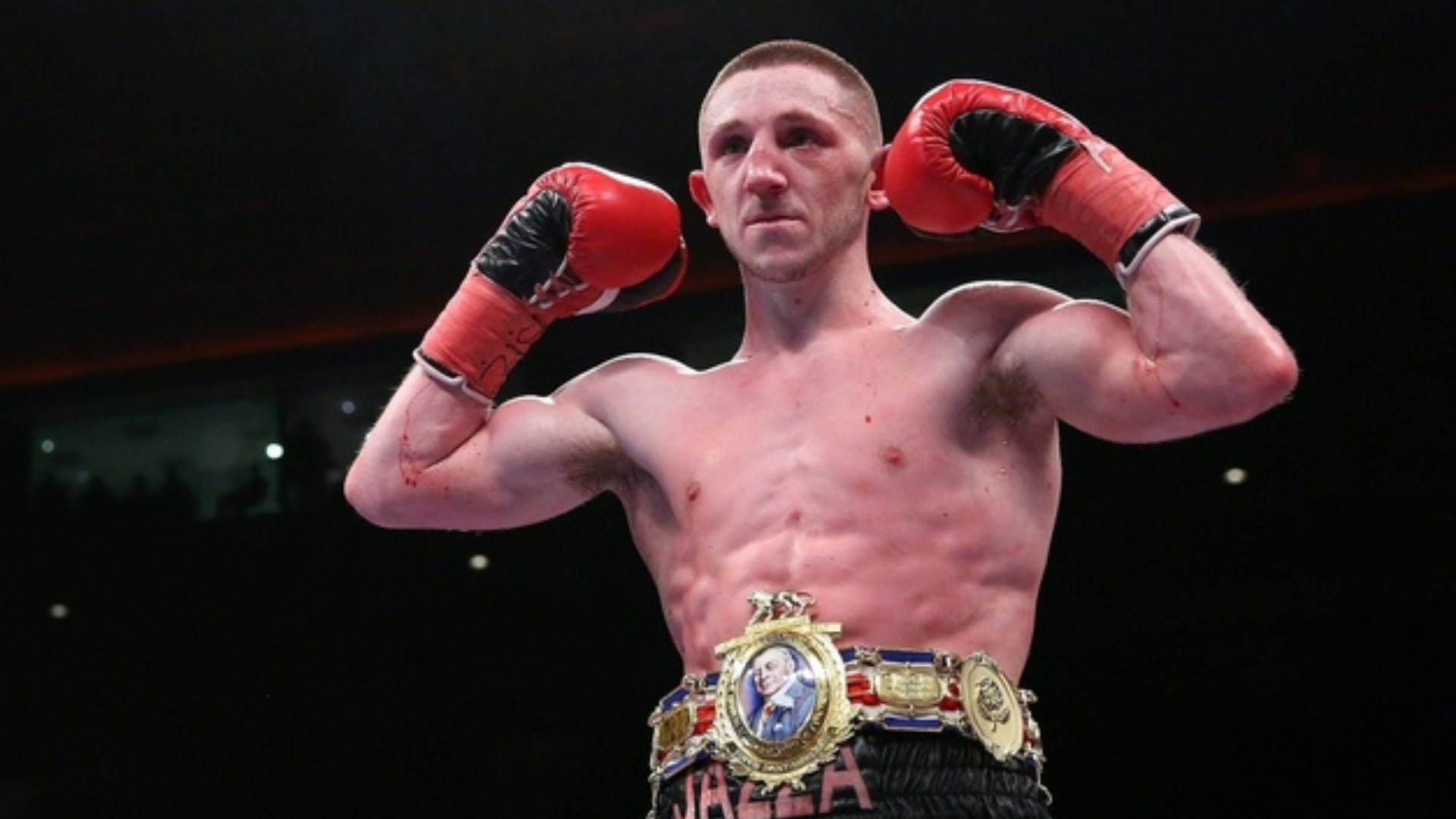 James 'Jazza' Dickens boxeo 2025