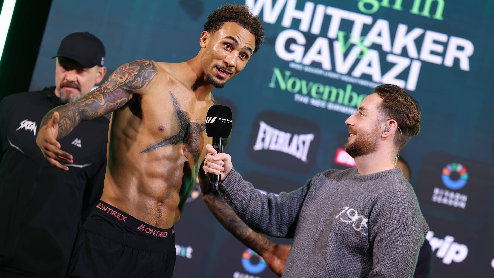Ben Whittaker speaks to Jamie Ward at weigh-in_28112025