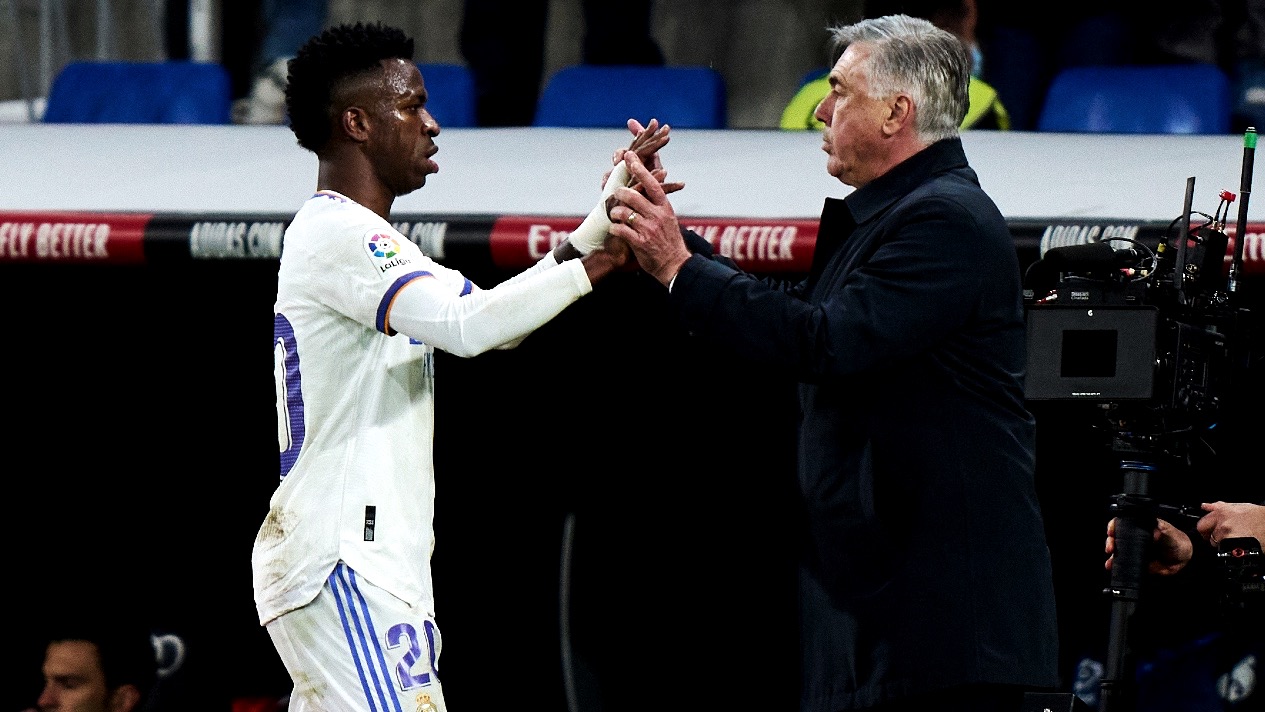 vinicius-ancelotti-liga-real-madrid-20211225