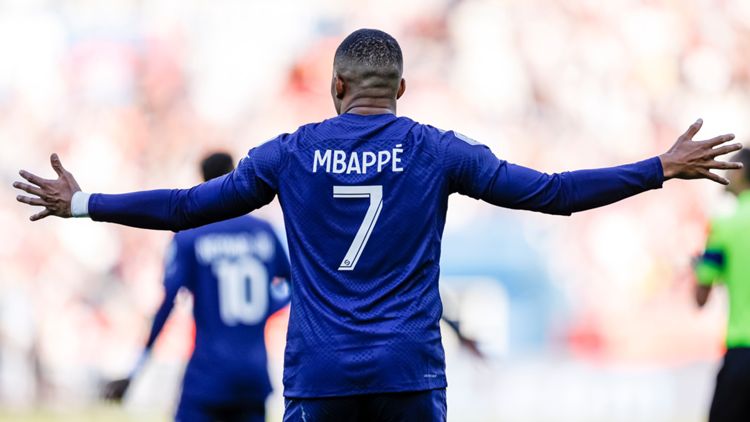 Kylian Mbappé PSG Auxerre 13112022