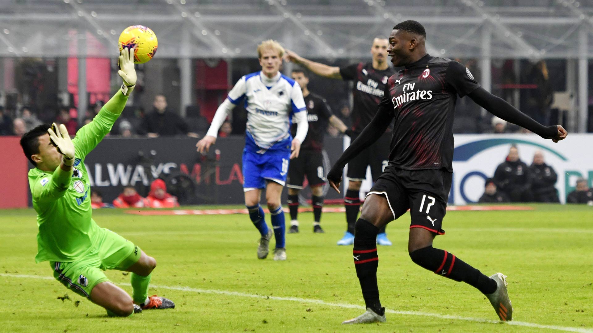 AC Mailand Rafael Leao 270720