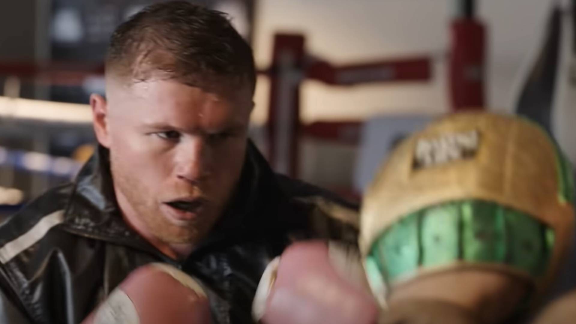 Canelo in training ahead of Scull bout