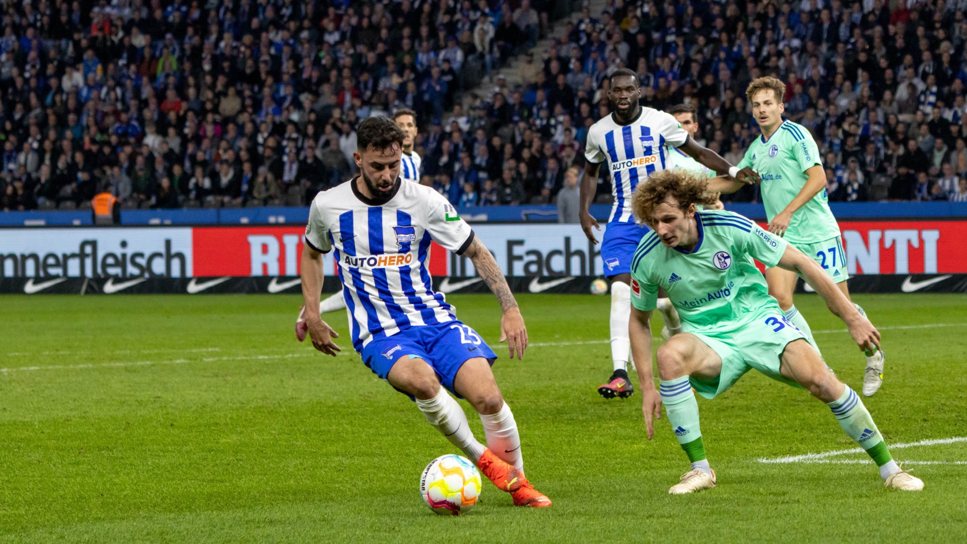 Marco Richter Alex Kral Hertha BSC Berlin FC Schalke 04 Bundesliga 23102022