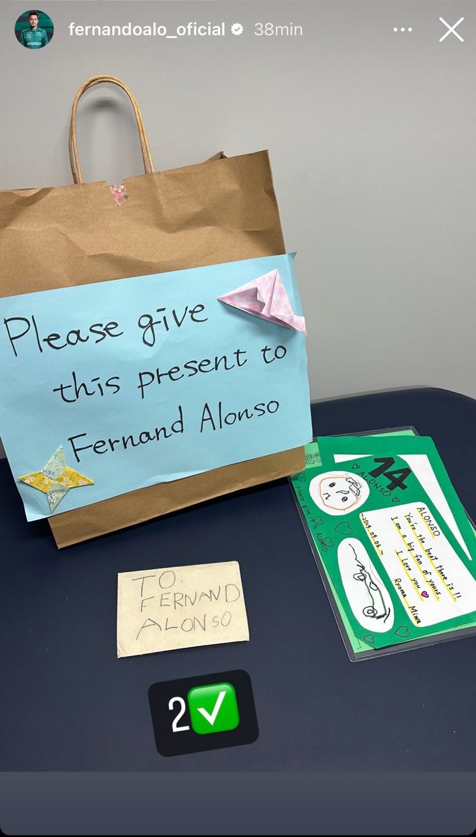 Fernando Alonso regalos Japón