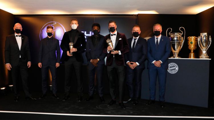 ONLY GERMANY FIFA Ehrungen FC Bayern München 17122020