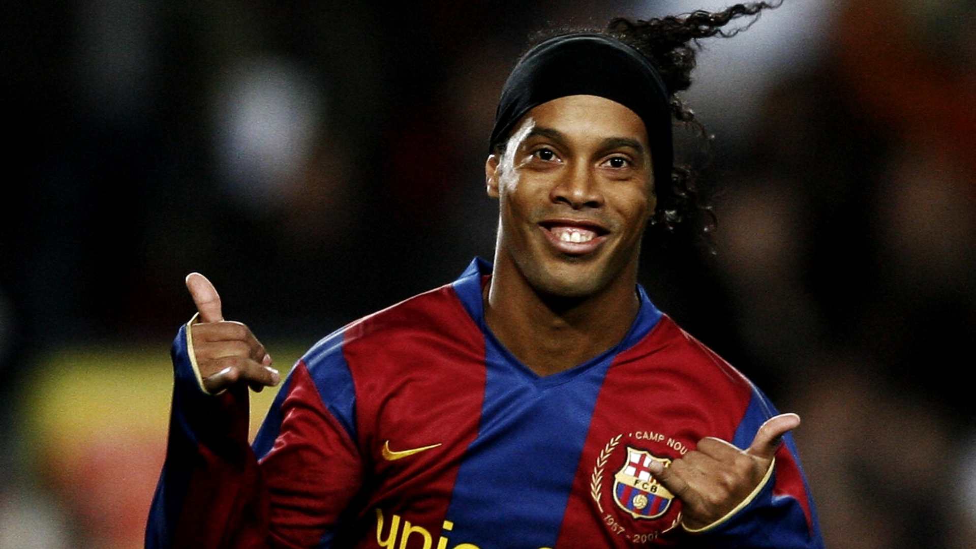 20071209-LaLiga-Barcelona-Ronaldinho