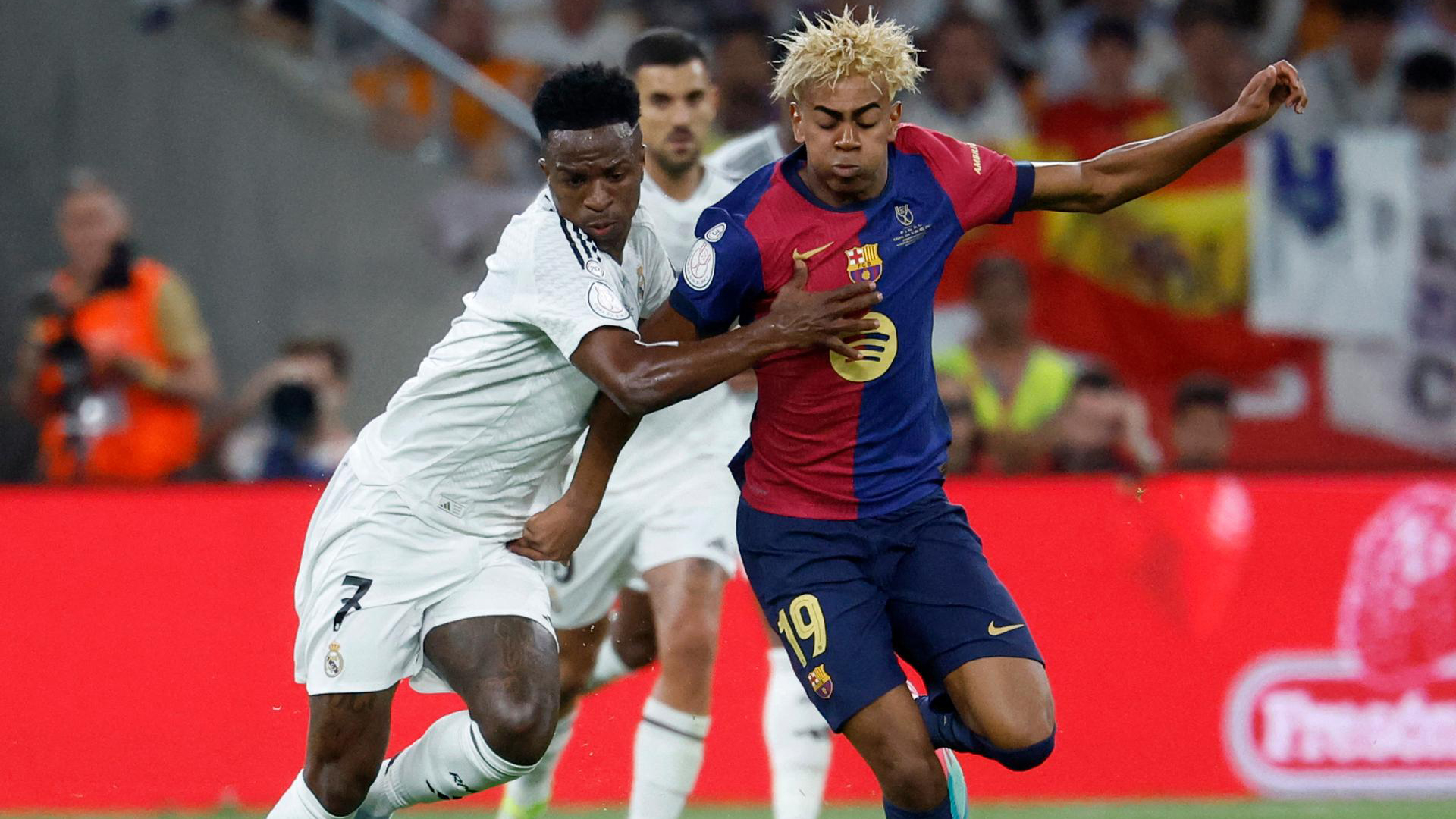 Real Madrid FC Barcelona El Clasico Vinicius Jr Lamine Yamal